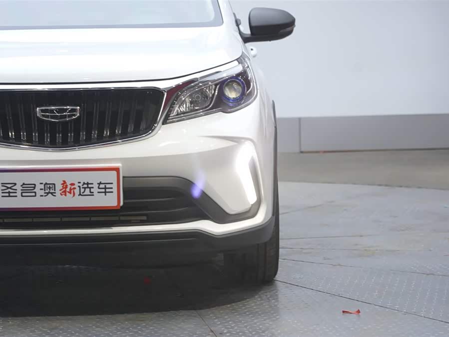 GEELY Vision X3 2021 car image #5