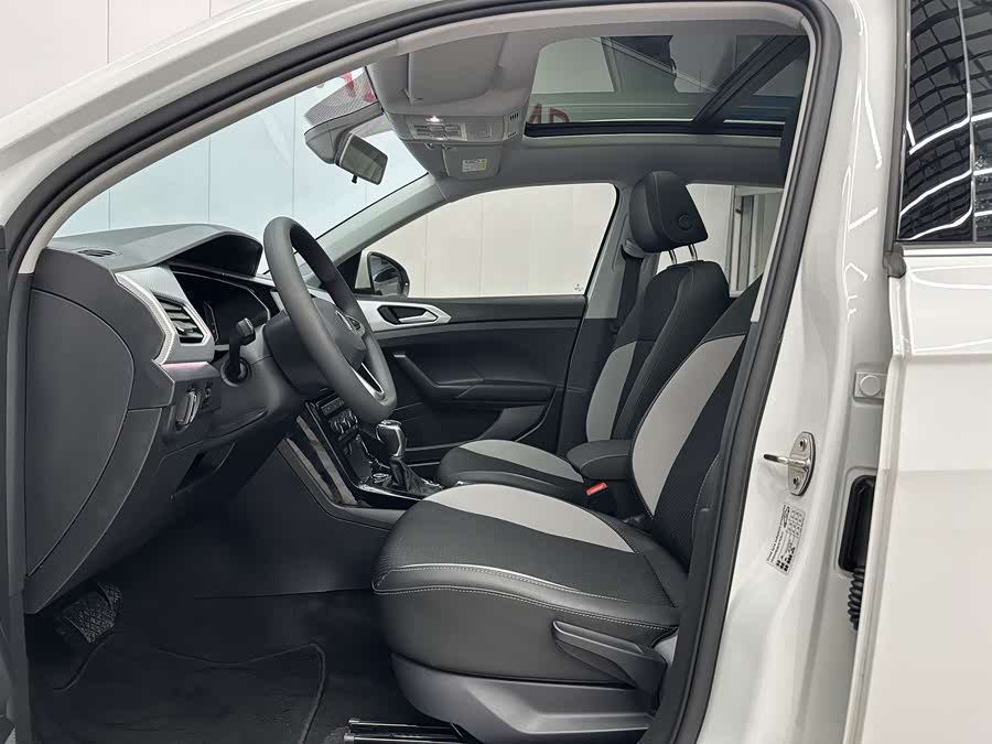 Volkswagen Tacqua 2022 car image #5