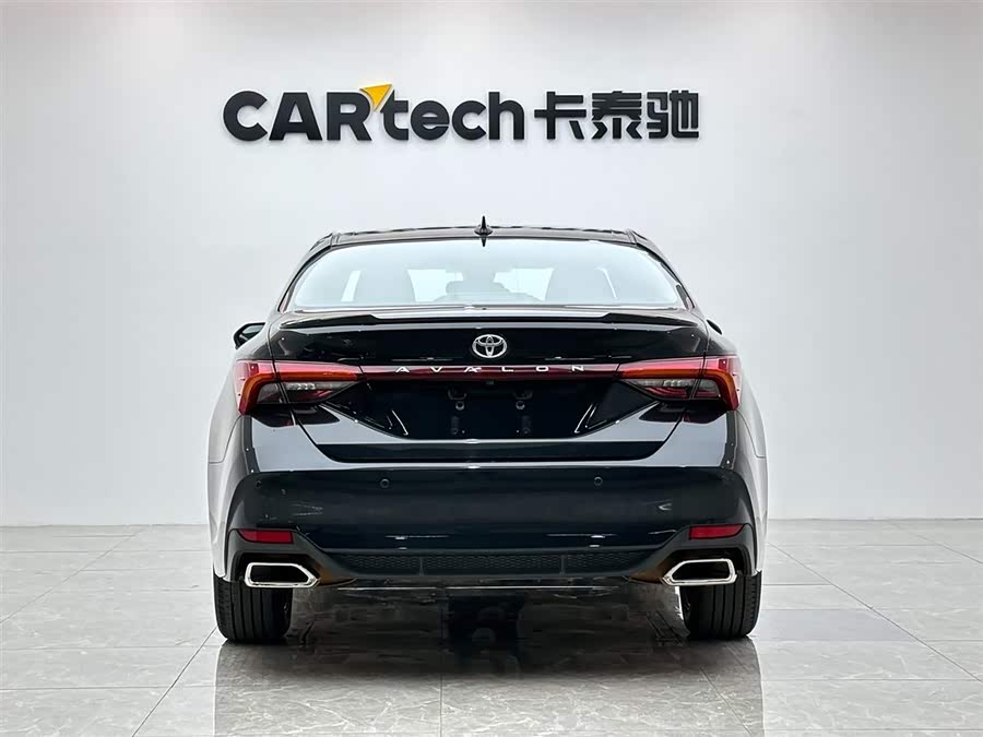 Toyota Avalon 2024 car image #5
