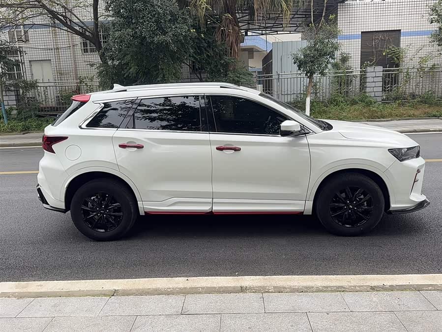 SWM G01FF 2024 #5 SWM G01FF 2024 car image #5