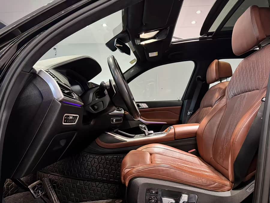 BMW X7 2019 #5 BMW X7 2019 car image #5