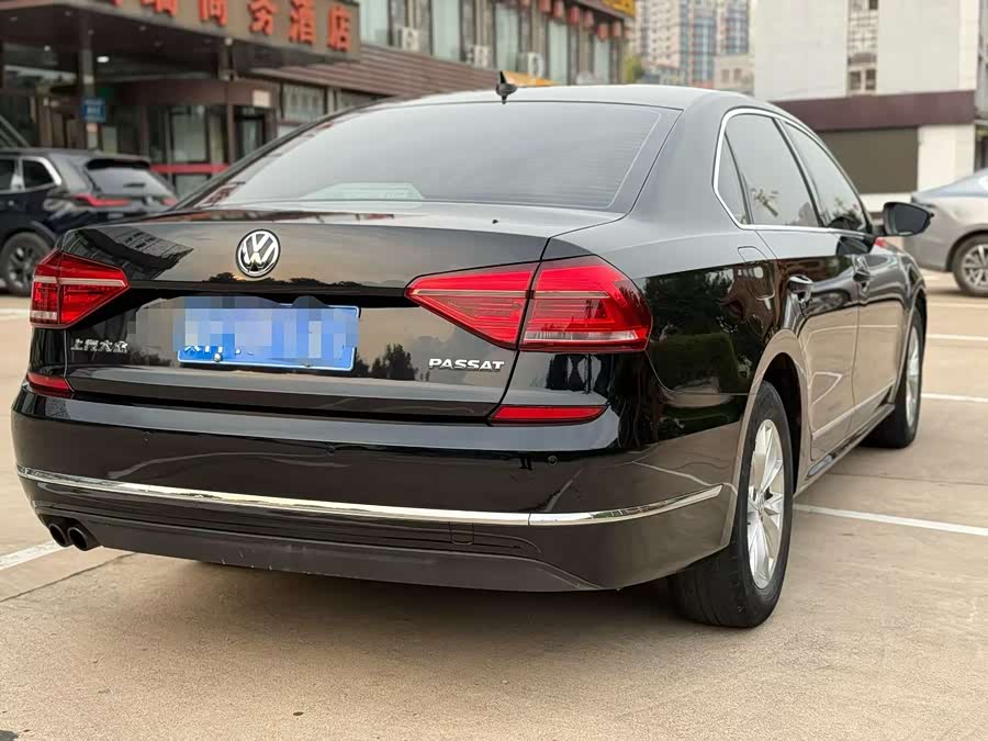 Volkswagen Passat 2018 #5 Volkswagen Passat 2018 car image #5