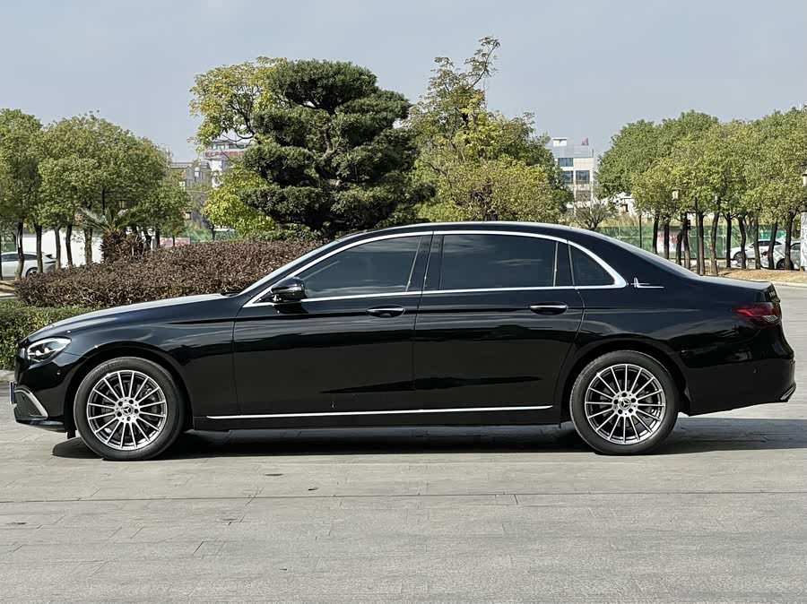 Mercedes-Benz E Class 2021 car image #5