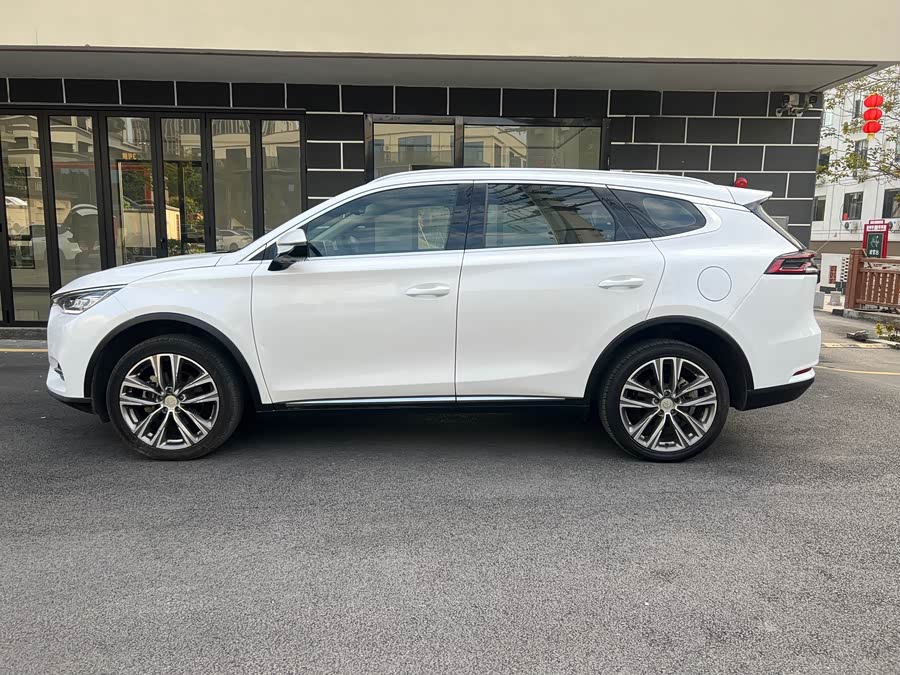 BYD Tang 2019 car image #5