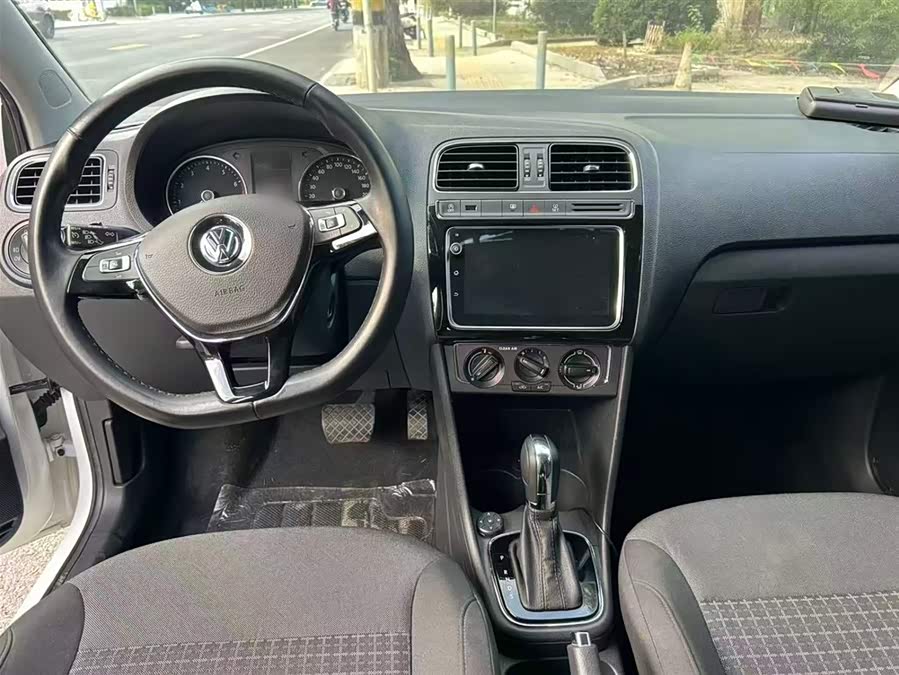 Volkswagen Polo 2018 #5 Volkswagen Polo 2018 car image #5