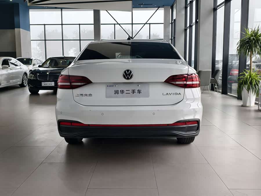 Volkswagen Lavida 2023 car image #5
