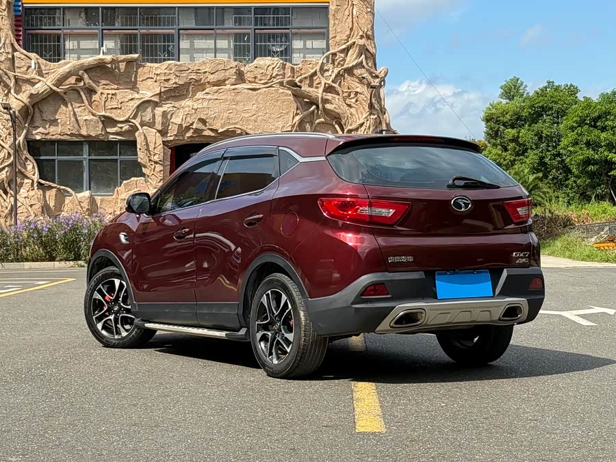 Soueast DX7 2017 car image #5