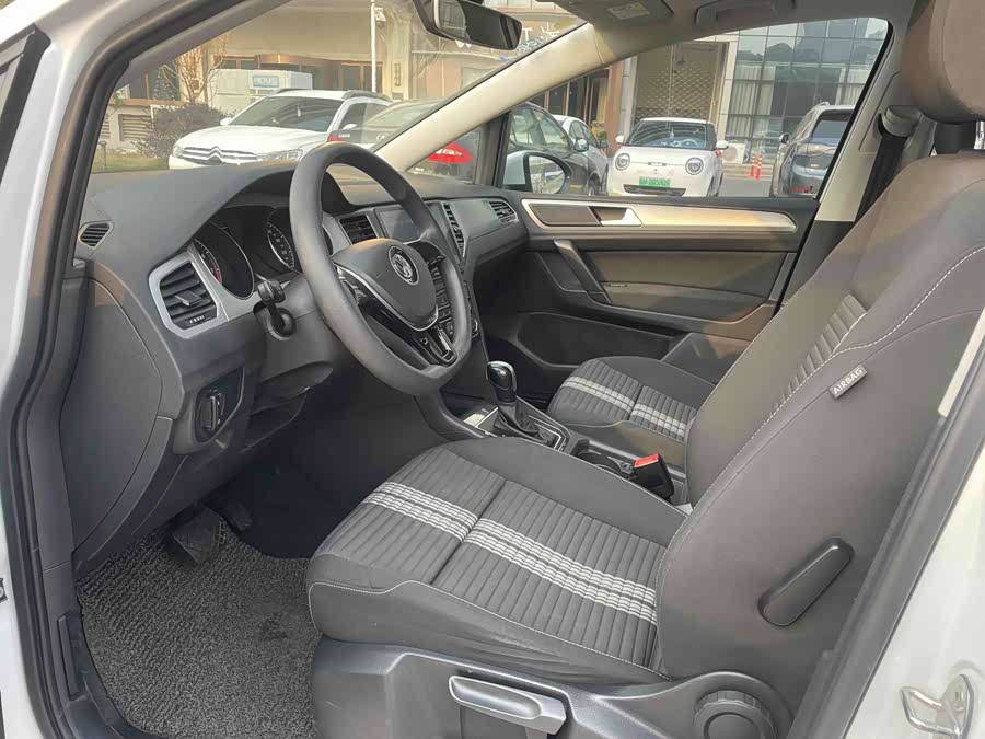 大众 高尔夫·嘉旅 2018 汽车图片 #5