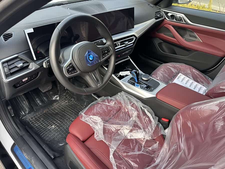 BMW i4 #5 BMW i4 car image #5