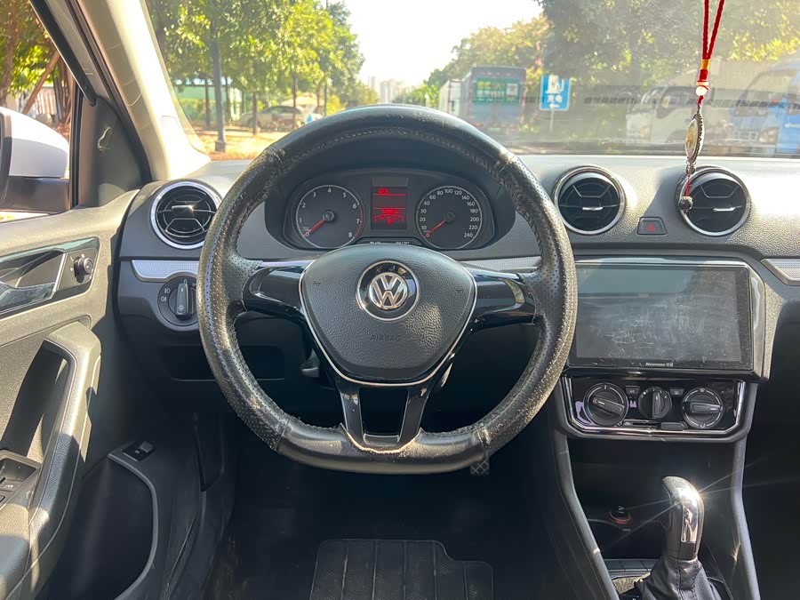 Volkswagen Jetta 2017 immagine di auto #5