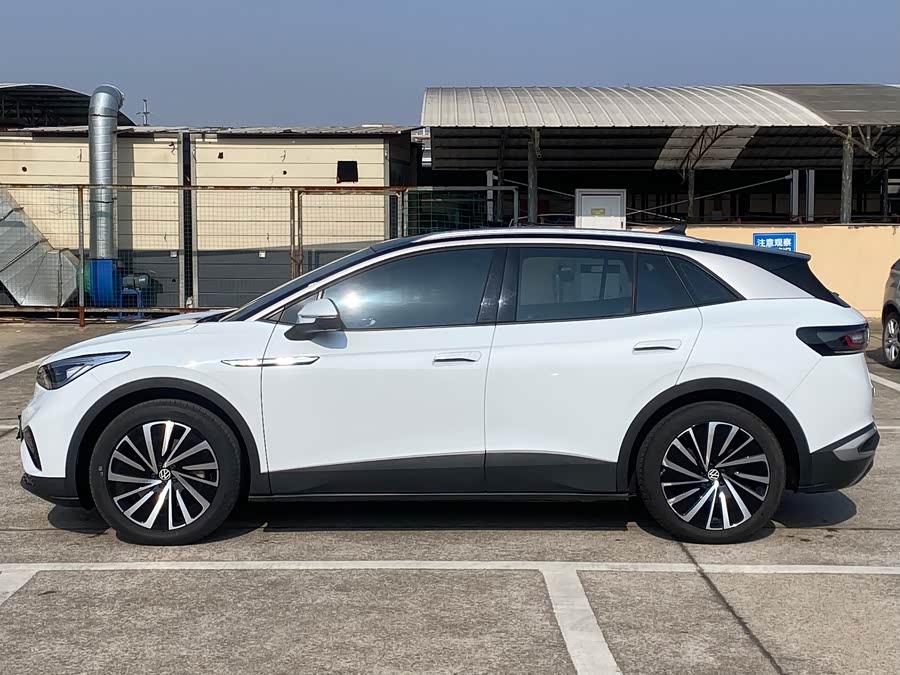 Volkswagen ID.4 X 2022 car image #5