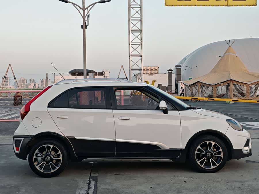 MG 3 SW 2016 car image #5