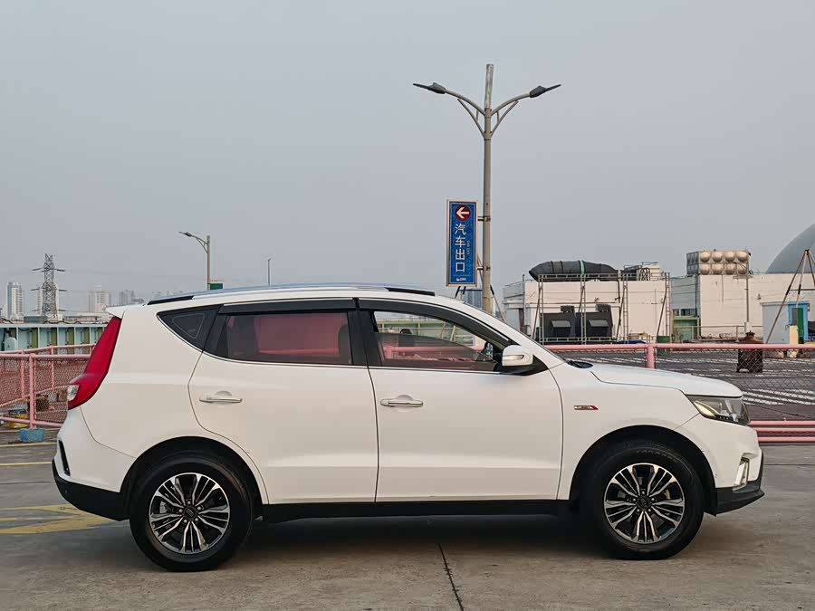 GEELY Vision X6 2018 image de voiture #5