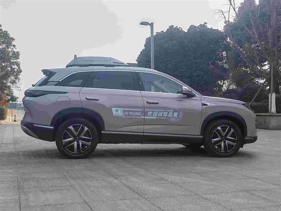 BYD Sea Lion 07 DM-i 2025 car image #5