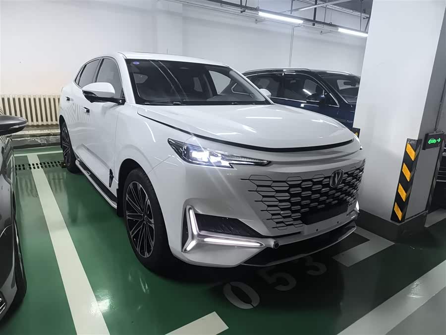 Changan UNI-K iDD 2022 #5 Changan UNI-K iDD 2022 car image #5