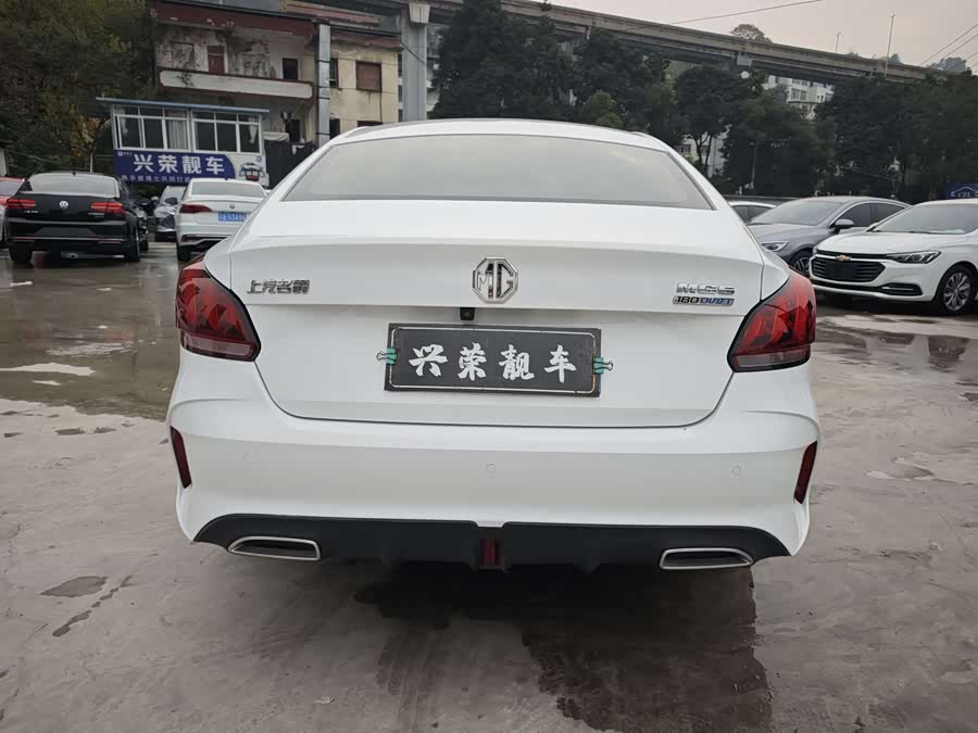 MG 5 2023 car image #5