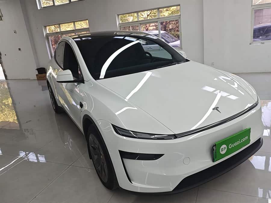 特斯拉 Model Y L 2025 汽车图片 #5