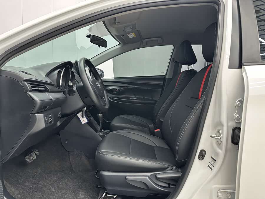 Toyota Yaris L Zhixuan 2021 immagine di auto #5
