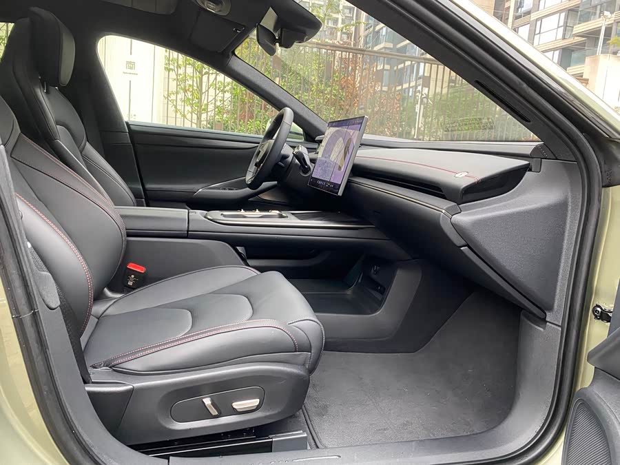 MI SU7 2024 car image #5
