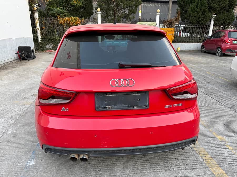 Audi A1 2017 car image #5