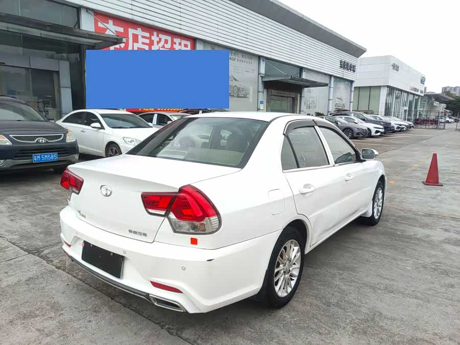 Soueast V3 Lingyue 2015 #5 Soueast V3 Lingyue 2015 car image #5