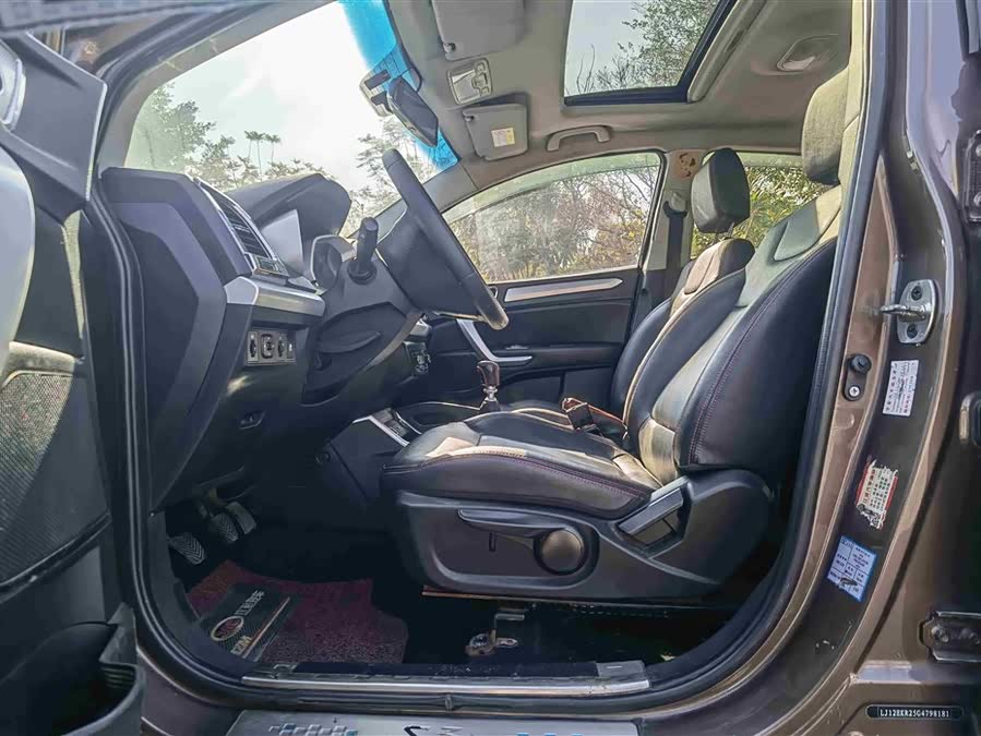 JAC 2016 #5 JAC 2016 car image #5