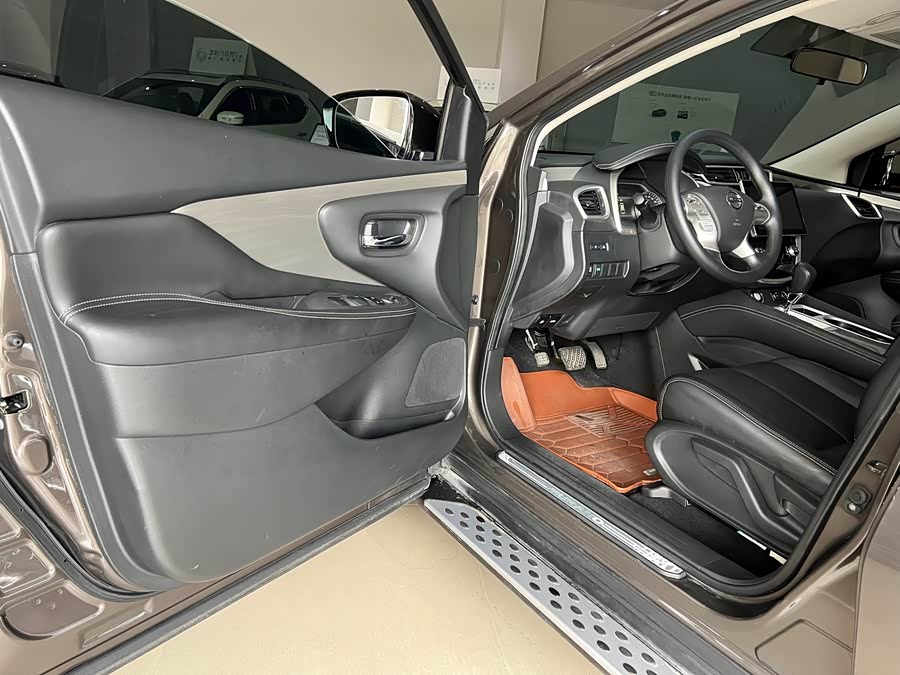 Nissan Murano 2023 изображение автомобиля #5