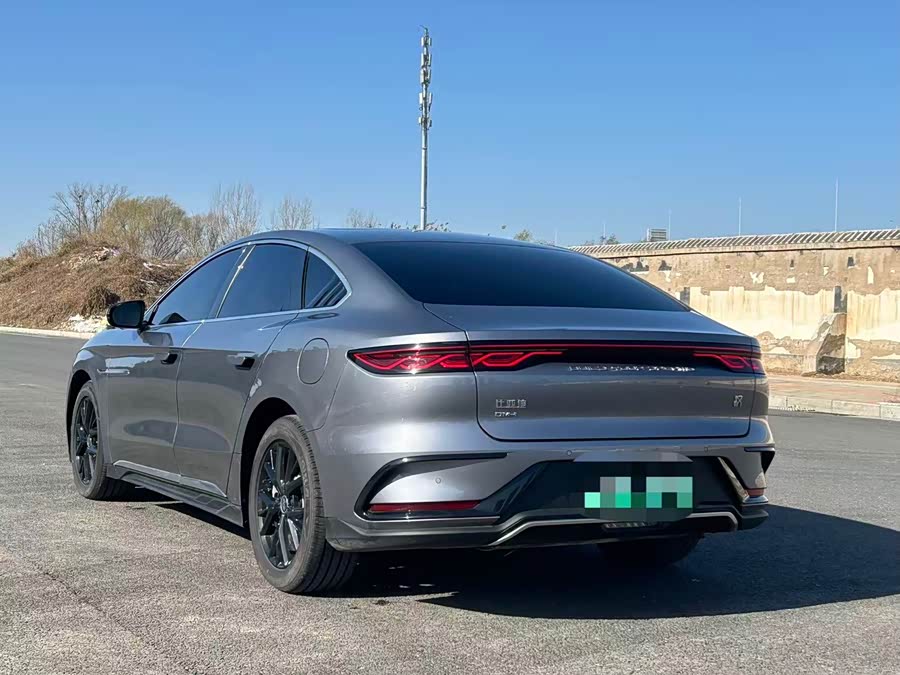 BYD Han 2025 car image #5