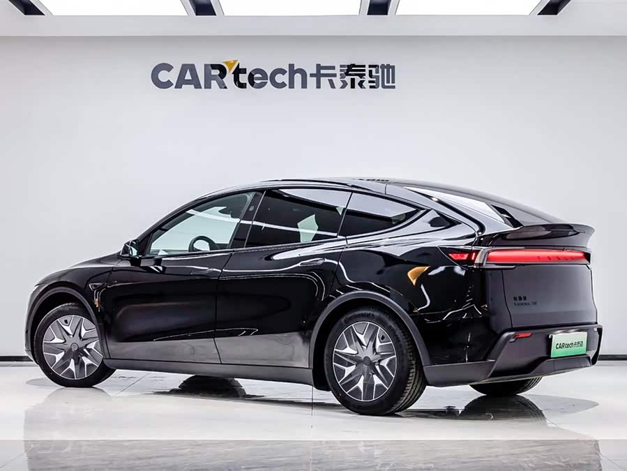 特斯拉 Model Y L 2025 汽车图片 #5