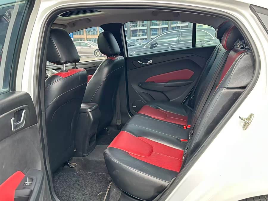 奇瑞 艾瑞泽5 2017 汽车图片 #5