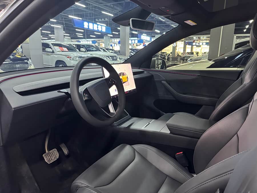 特斯拉 Model Y L 2025 汽车图片 #5