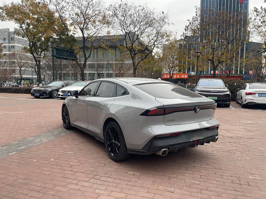 Changan UNI-V 2023 car image #5
