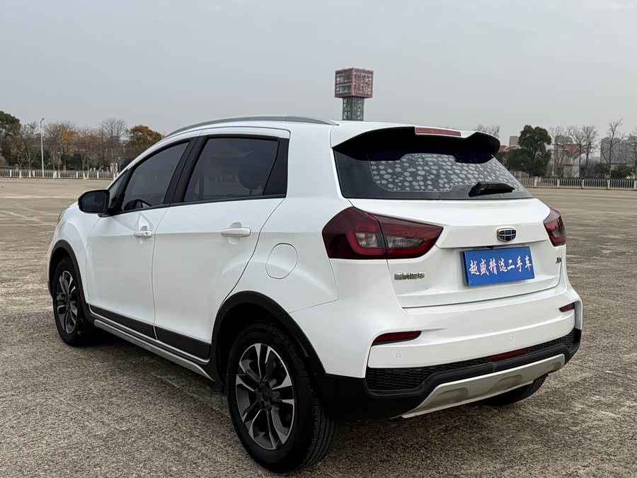 GEELY Vision X3 2020 car image #5