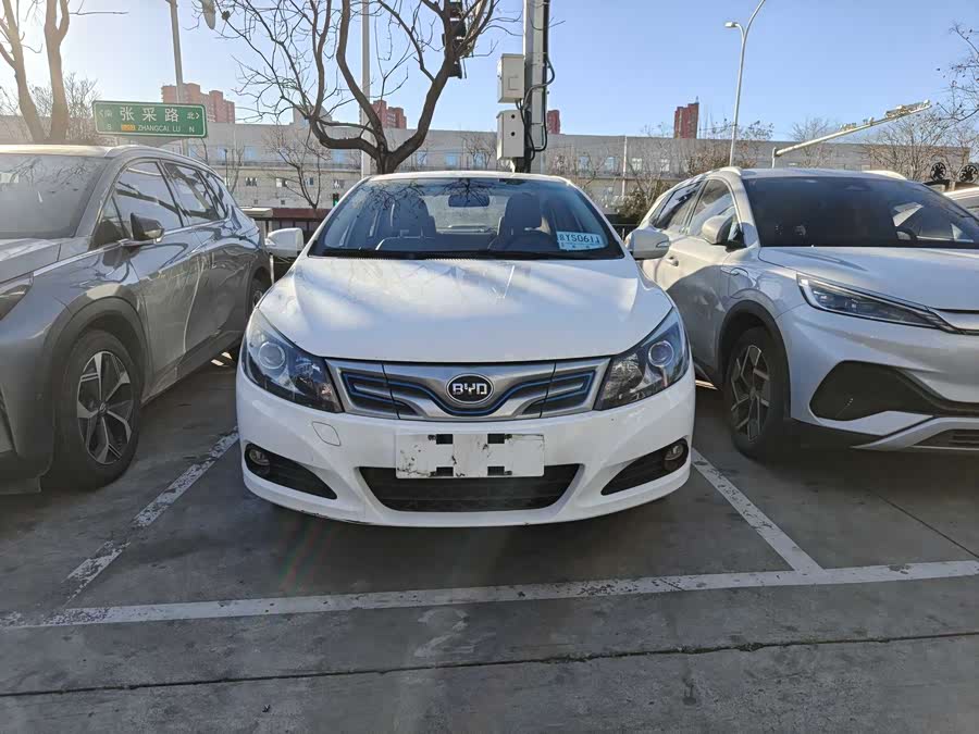 BYD e5 2018 #5 BYD e5 2018 car image #5