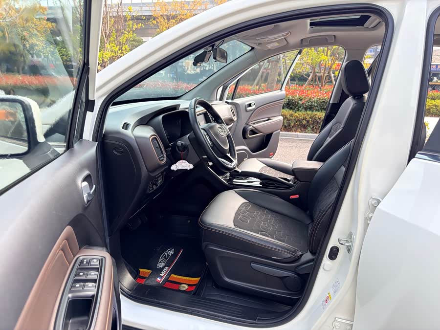 GAC Trumpchi GS3 2020 car image #5