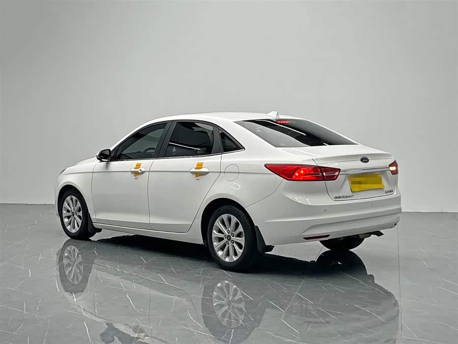 Ford Escort 2017 immagine di auto #5