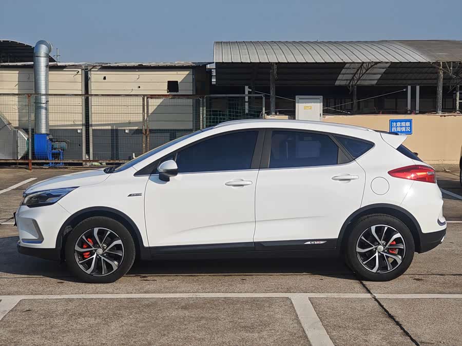 GEELY 2019 car image #5