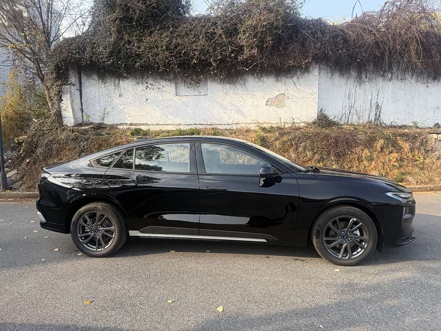 Ford Mondeo car image #5