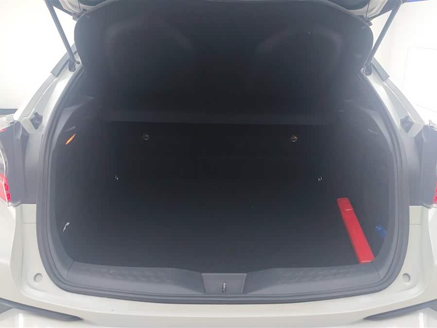 Toyota C-HR EV 2021 immagine di auto #5