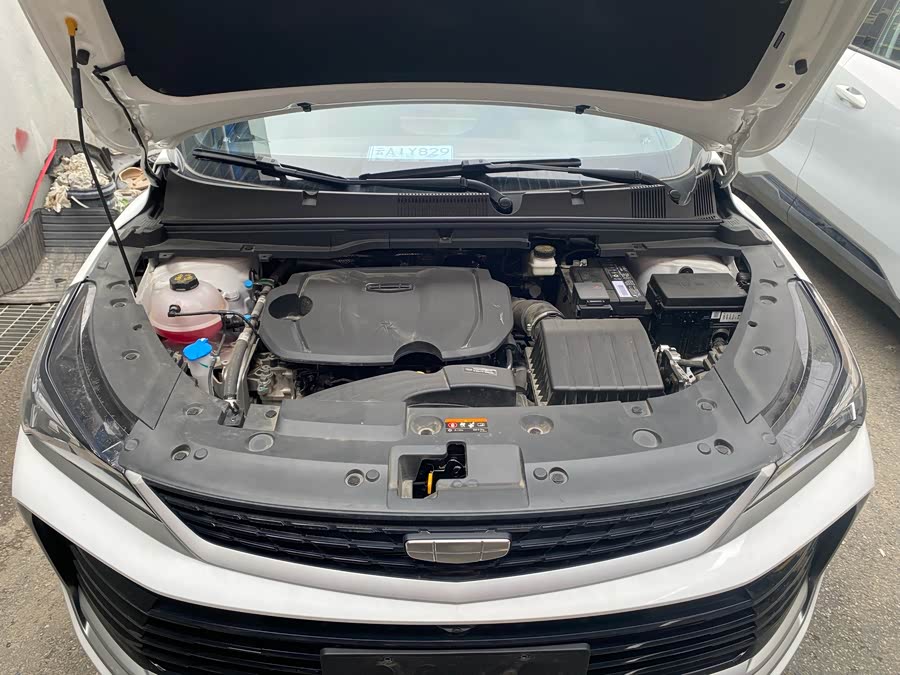 GEELY Coolray 2019 #5 GEELY Coolray 2019 car image #5