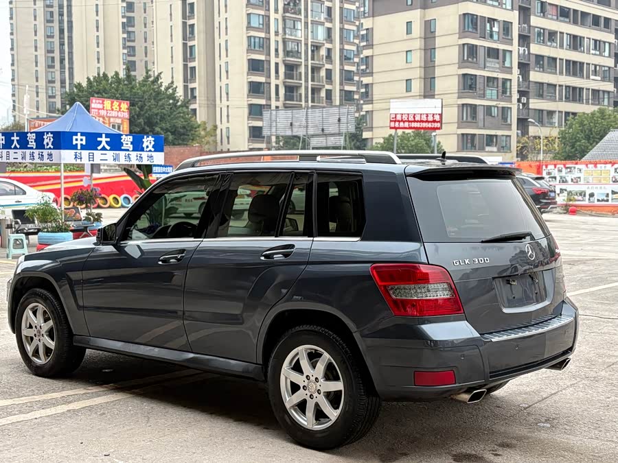 Mercedes-Benz GLK Class (Imported) 2010 car image #5