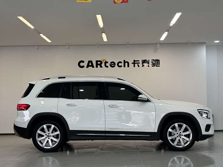 Mercedes-Benz GLB Class 2020 car image #5