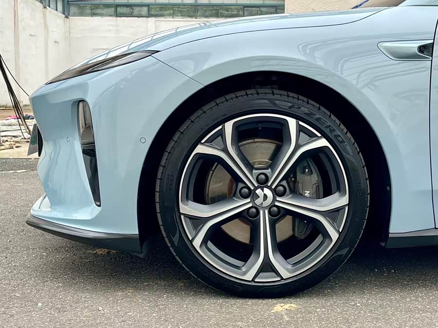 NIO ET5 2023 car image #5