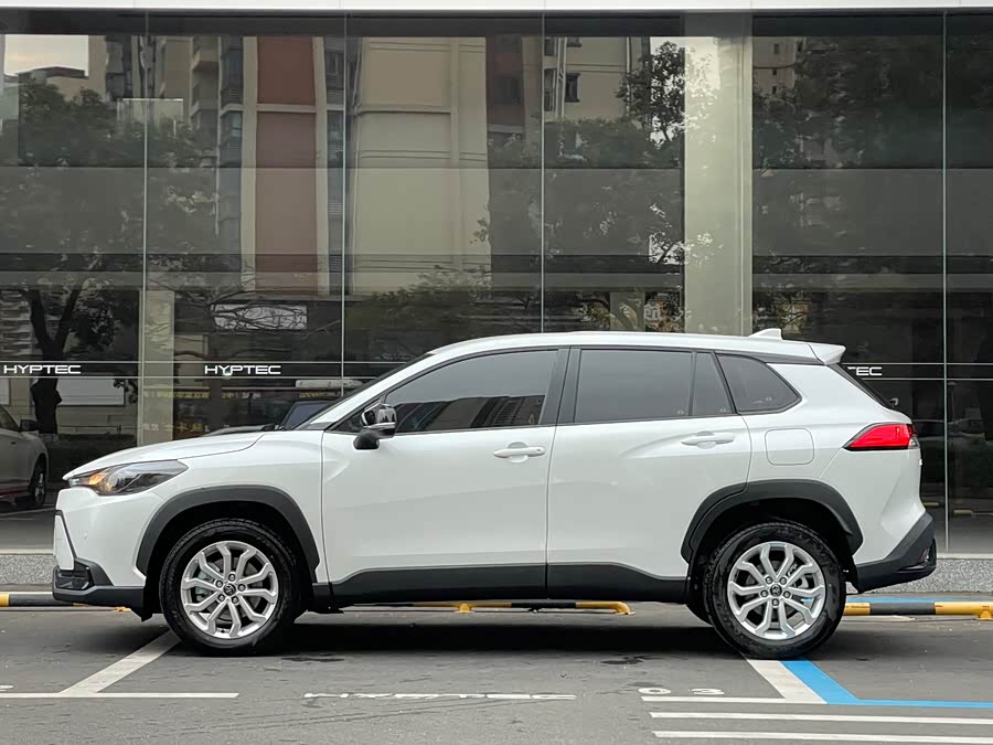 丰田 锋兰达 2025 汽车图片 #5