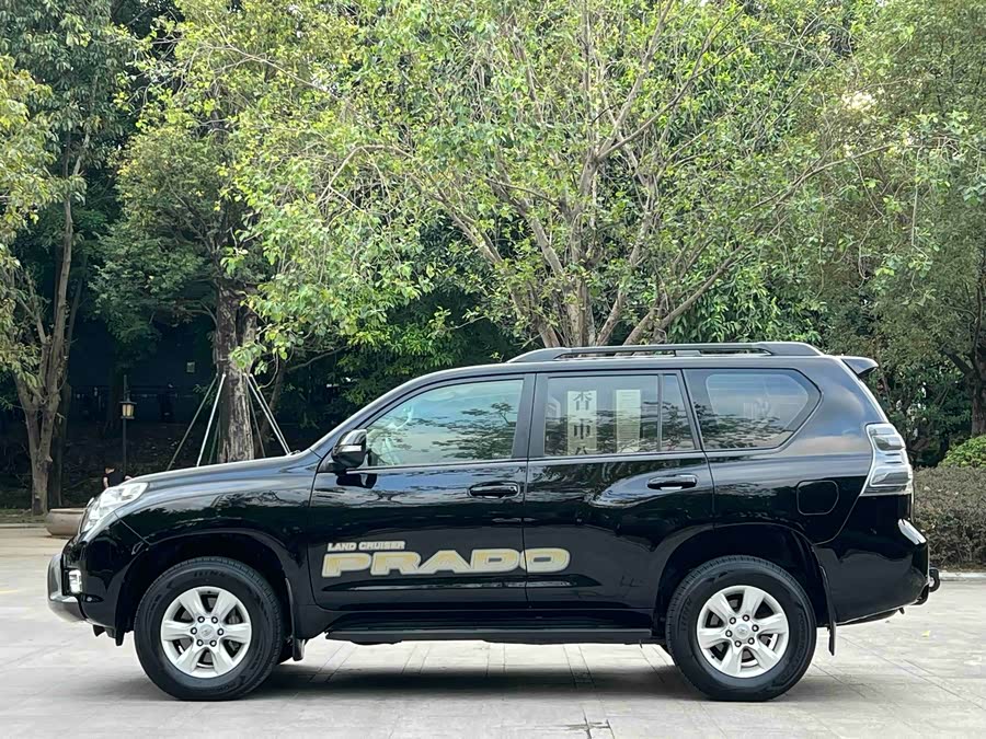 Toyota Prado (Imported) 2012 car image #5