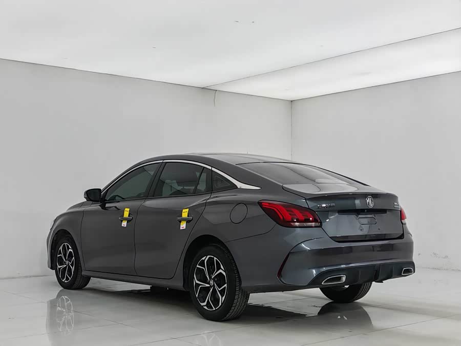 MG 5 2023 car image #5