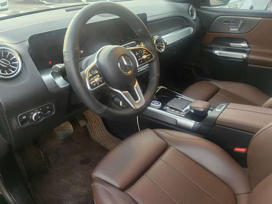 Mercedes-Benz GLB Class 2023 #5 Mercedes-Benz GLB Class 2023 car image #5