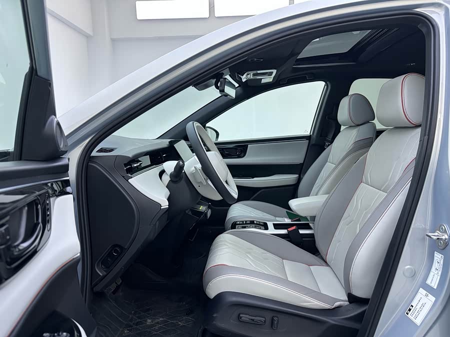 Honda e:NS2 2024 #5 Honda e:NS2 2024 car image #5