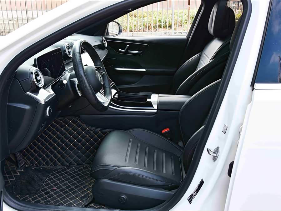 Mercedes-Benz C Class 2023 car image #5