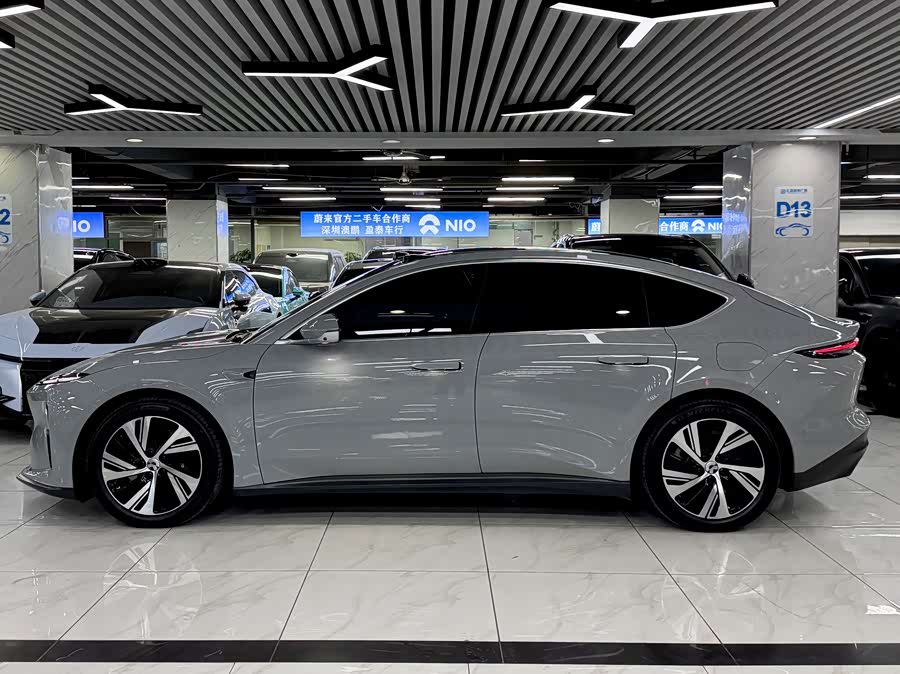 NIO ET5 2024 #5 NIO ET5 2024 car image #5